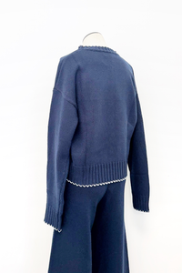 Becky Scallop Stitch Pullover Sweater